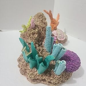 Aquarium REEF Rocks, Fake PLANTS  Fish Ornament Good Condition.